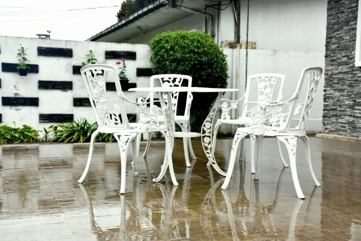 The Sixth, Nuwara Eliya Villa