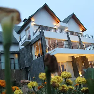 Villa Serenus Boutique, Nuwara Eliya